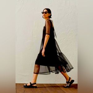 H&M Puff-sleeved Mesh Dress - NWT - Black - Size M
